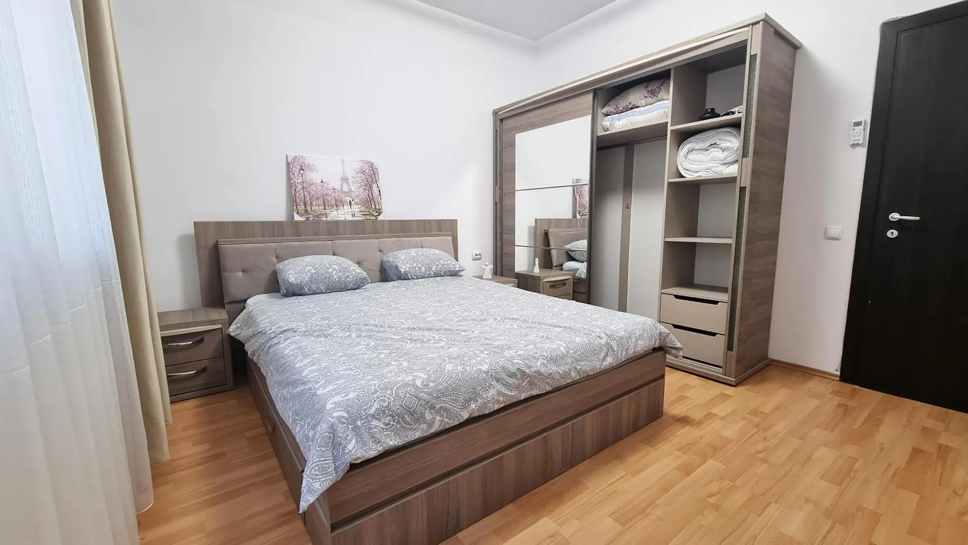 Apartment Universitate Hob - Ap2 Univibe 1Br Chic & Cozy Bucharest